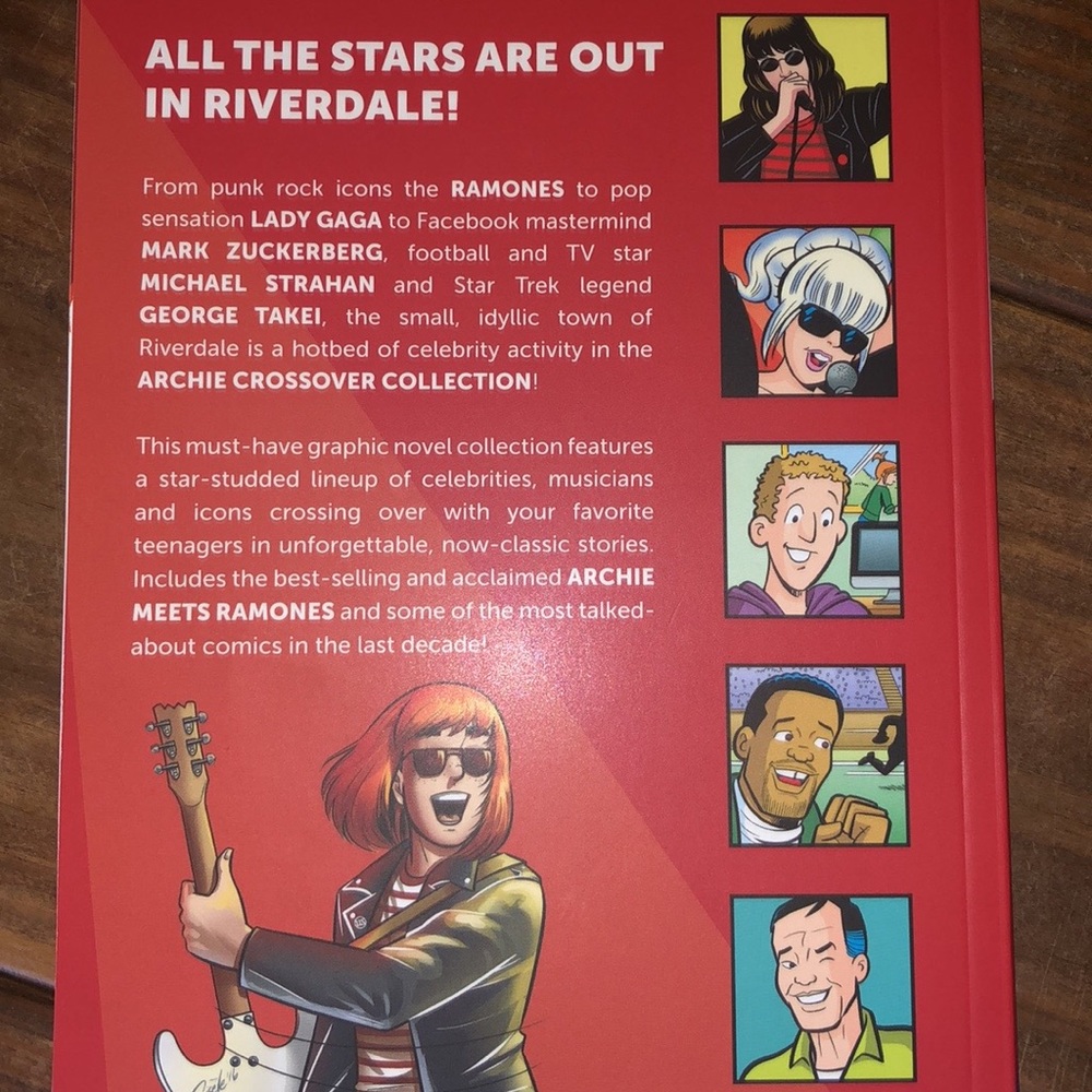 Archie Comics Book - Picture 6 of 14